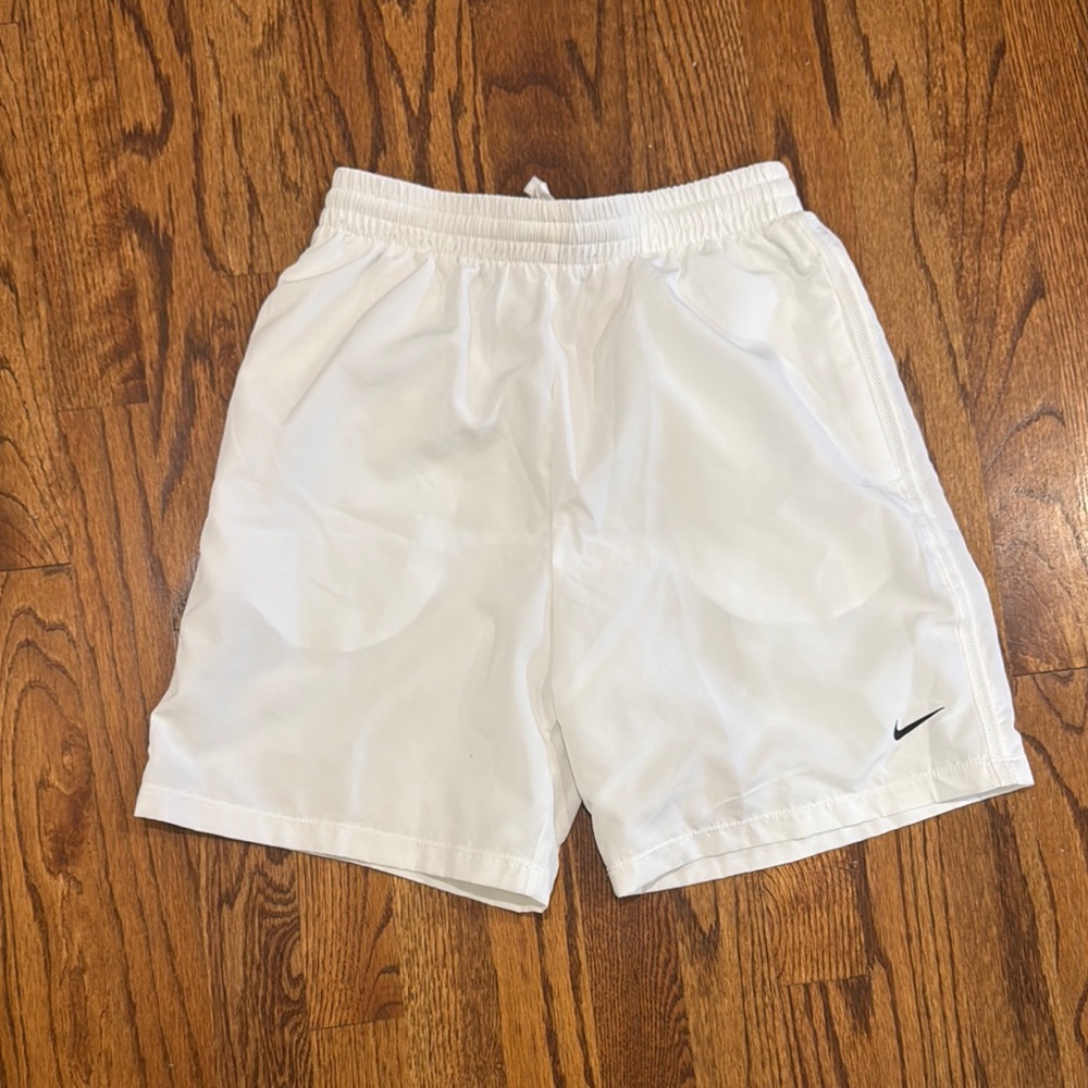 Nike White Athletic Shorts Lightweight Breathable